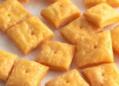 Cheddar Cheese Snack Crackers