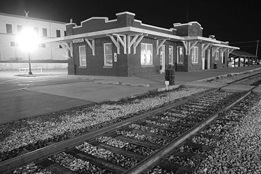 Antlers Frisco Depot blac and white 002