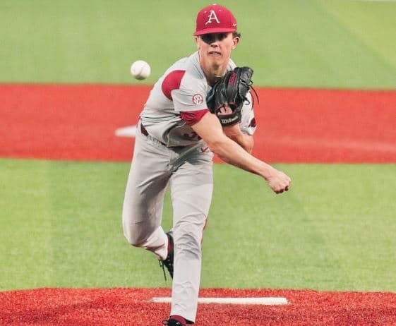 Razorbacks Communications