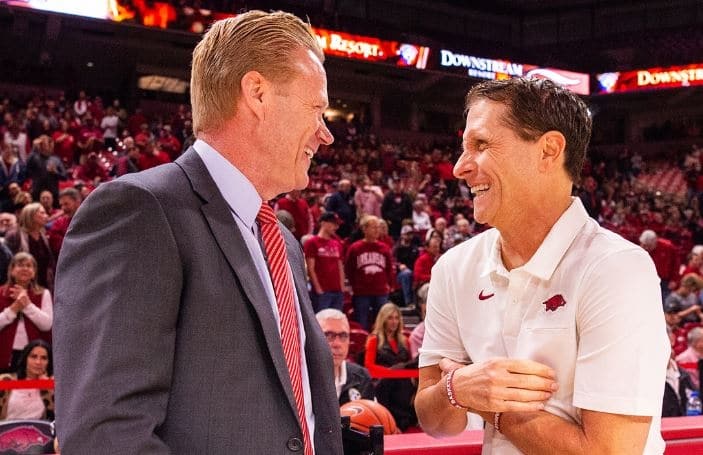 Razorbacks Communications