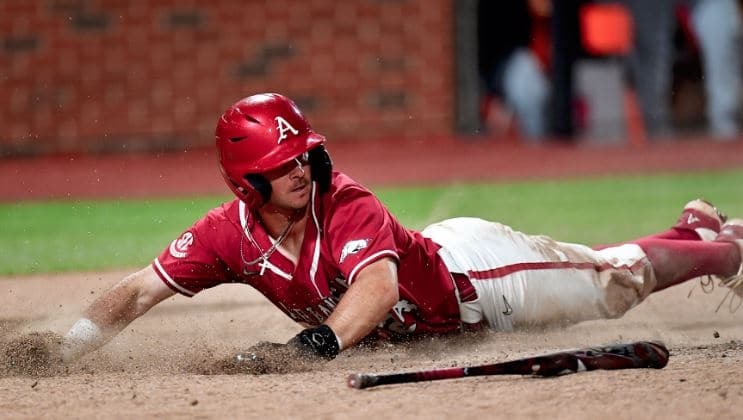 Razorbacks Communications