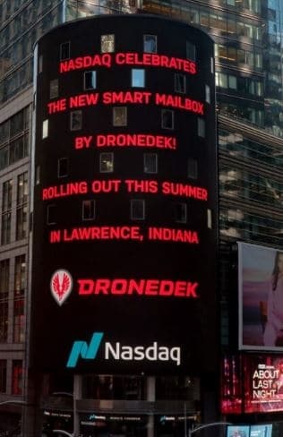 dronedek.com